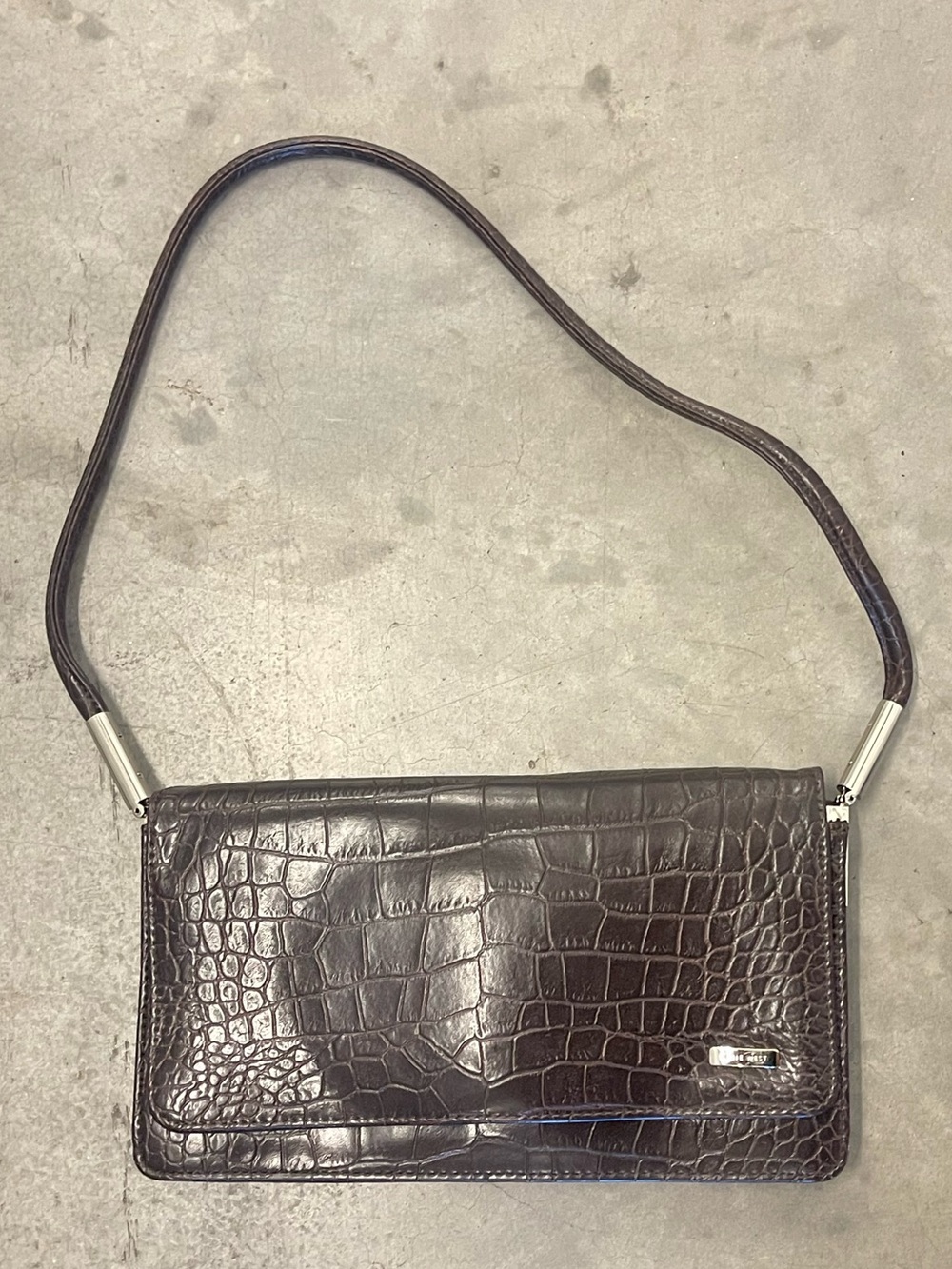 Vintage Y2K Nine West Brown Croc Embossed Shoulder Bag Minimalist Baguette Purse